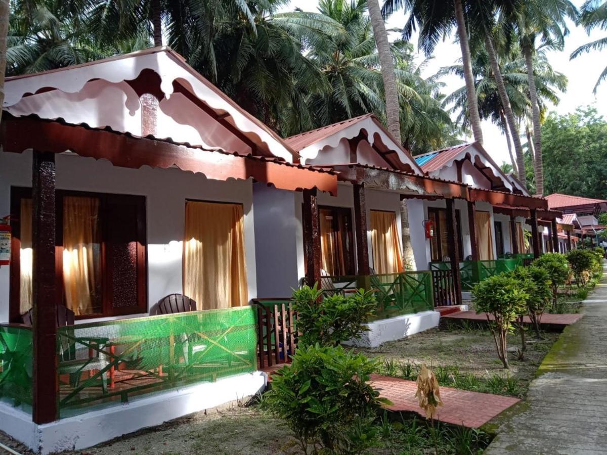 Coconhuts Beach Resort Lakshmanpur Eksteriør billede